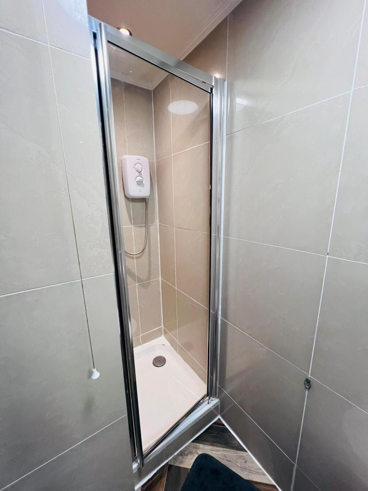 F301-Awesome 3Rd Flr Studio Fits 1 Near Hyde Park Londen Buitenkant foto